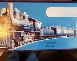 Lot 102 New in Box G Scale Bachmann Train Set $150