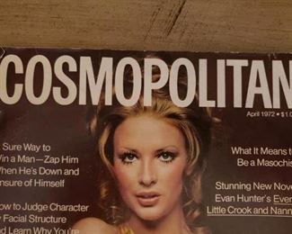 Lot 119 Famous 1972 Burt Reynolds Cosmo Magazine- Great Condition $30