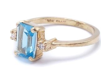 Elegant Aqua and Diamond Estate Ring in Yellow Gold; $2200