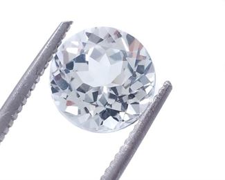 5.40 Carat Brilliant White Topaz Gemstone; Round Cut