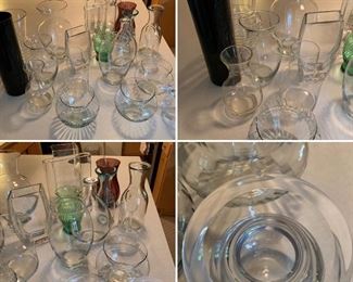 #66.       $25
Lot of misc. vases-21pcs. 
1 has a chip-see bottom pict.