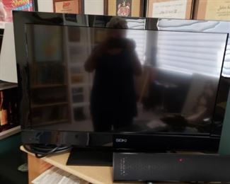 Flat Screen TV - 42" 