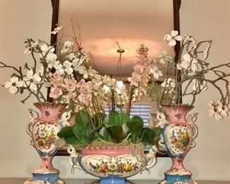 Gorgeous Italian Console Set. Centerpiece and Vases 