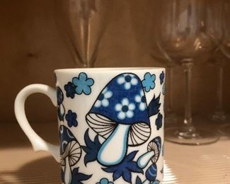 Vintage Mod Blue Mushroom Mug. 