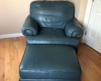 https://caitsonline.com/collections/fawn-creek-orland-park/products/blue-thomasville-leather-chair-and-ottoman