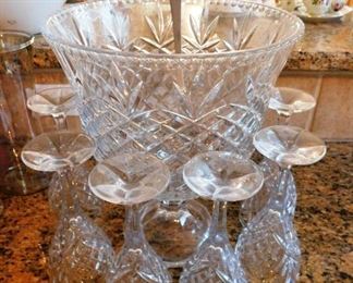 $100.  SHANNON BY GODINGER 'DESIGNS OF IRELAND' 24% LEADED CRYSTAL BOWL, SILVERPLATE LADLE AND 6 MATCHING GLASSES MADE IN CZECH REPUBLIC..   Email us or call 512-954-3050 to buy it now or make an offer.