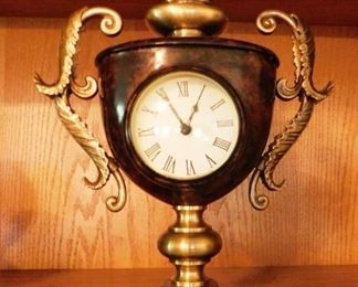$40.  TUSCAN TROPHY-STYLE MANTLE CLOCK.  BATTERY OPERATED.   Email us or call 512-954-3050 to buy it now or make an offer.