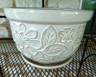 $20.  LARGE DECORATIVE POT.