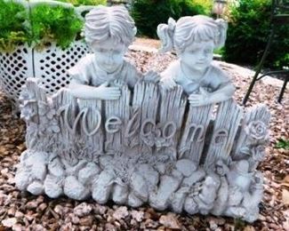 $10.  KIDS WELCOME SIGN.  14" TALL X 19" LONG. COMES APART IN TWO PIECES.  KIND OF FADED.  Email us or call 512-954-3050  to buy it now or make an offer.