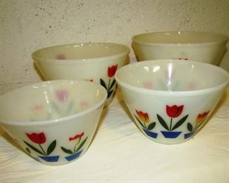 Auction#47 ... Fiesta ware (Fire King) graduated bowl set ... looks like it was never used! ... 