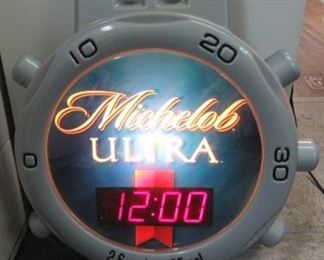 Lighted Michelob Ultra Beer Clock