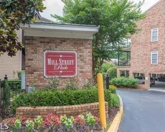 mill street condo