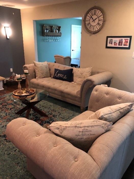 NEW LIVING ROOM FURNITURE