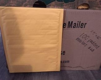 100 Padded Mailers (brand new in box) $28