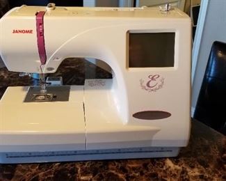 Janome Memory Craft 350E and lots of accessories