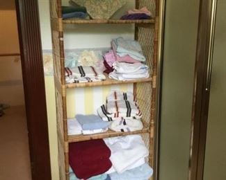 Towels & wicker shelf