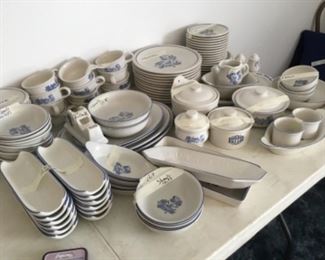 Pfaltzgraf set of dishes with several completer pieces -selling as whole set