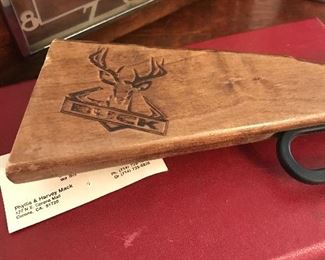 Daisy Buck rifle closeup of stock