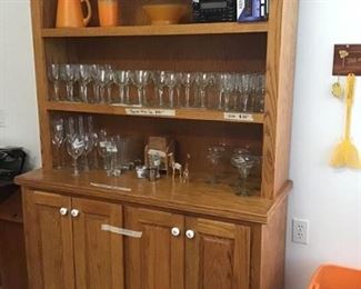 China cabinet/Hutch