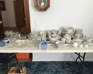 Pfaltzgraf set of dishes with many accessory pieces