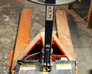 Battery Powered Hydraulic Pallet Jack, 2200 LB Capacity