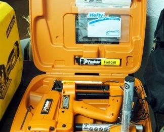 Paslode Cordless 16 Gauge 1/2" Crown Stapler, Model IM200/50, Includes Charger, Fuel Cells, And Carrying Case