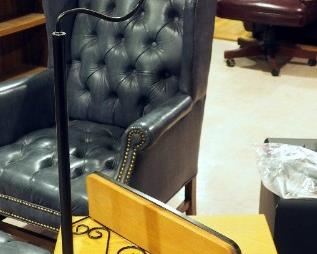 60" Decorative Floor Lamp With Table And Magazine Storage, Includes Wire Framed 19" Wall Shelf