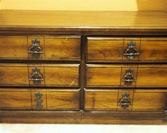 6 Drawer Dresser, 30" x 50" x 18"
