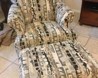 Sale Pending - Neutral tone chair w/ottoman...super comfy!!32" x 34" x 36" $200