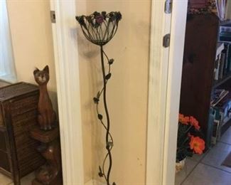 Tall wire rose plant stand 42" tall $35