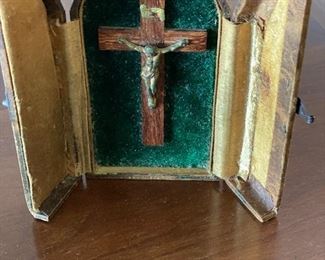 Portable antique crucifix in leather case