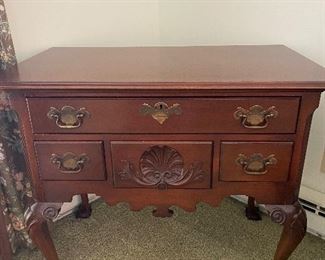 Carved mahogany Edison Institute lowboy. Museum reproduction. Colonial Mfg. Co. New Zeeland, MI