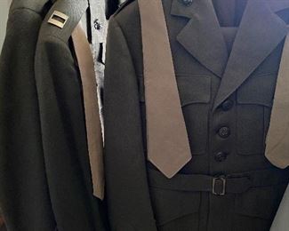 World War  II uniforms
