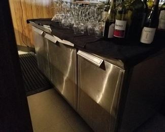 UNDER BAR REFRIGERATORS