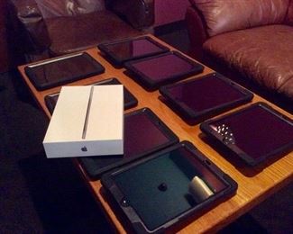 8 APPLE IPADs 32GB 6TH GEN. WI FI