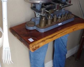 Shelf Unit with Legs and Boots - Balance Scale with weight set