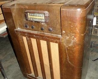 Large Vintage Floor Radio