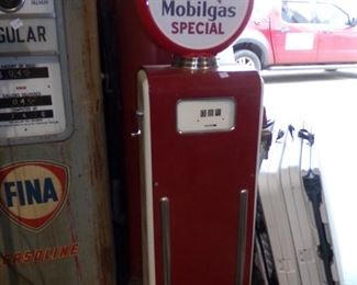 Vintage Mobil Gas Special Pump