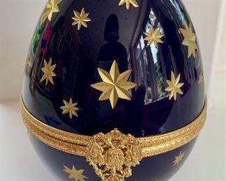 $850 Faberge Limoges France cobalt egg with jewelbox inside marked Faberge 0243 - 6"H