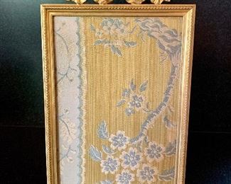 $95 VIntage rectangular gilt frame