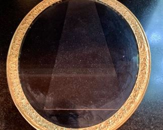 $75 Large Round gilt frame