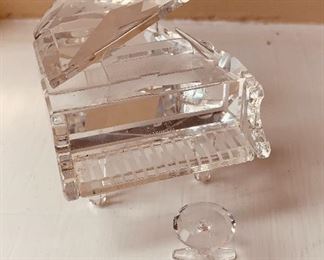 $20 Swarovski piano and seat