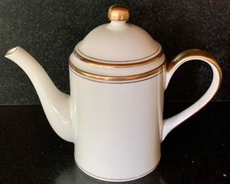 $30 Fitz and Floyd Coffee pot