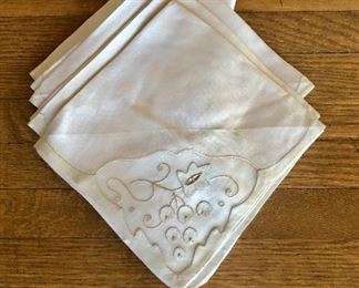 $20 4 embroidered table napkins