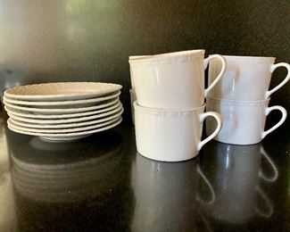 $40 4 porcelain cups/saucers