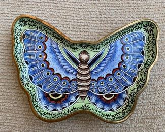 $25 Enamel butterfly dish 6.5"Wx4.5H
