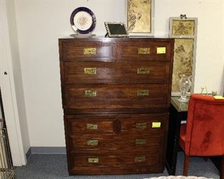 Custom dressers 