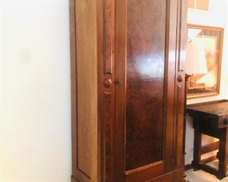 Wardrobe/Storage Cabinet 