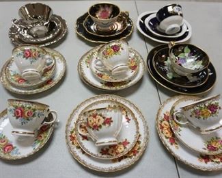 1008	COLLECTION OF CUPS AND SAUCERS AND LUNCHEON PLATES, WINTERLING, SCHUMANN

