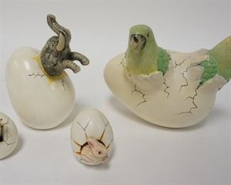 1023	LOT OF 4 UNUSUAL J LUIS PREREZ POTTERY EGGS WITH ANIMALS HATCHING
